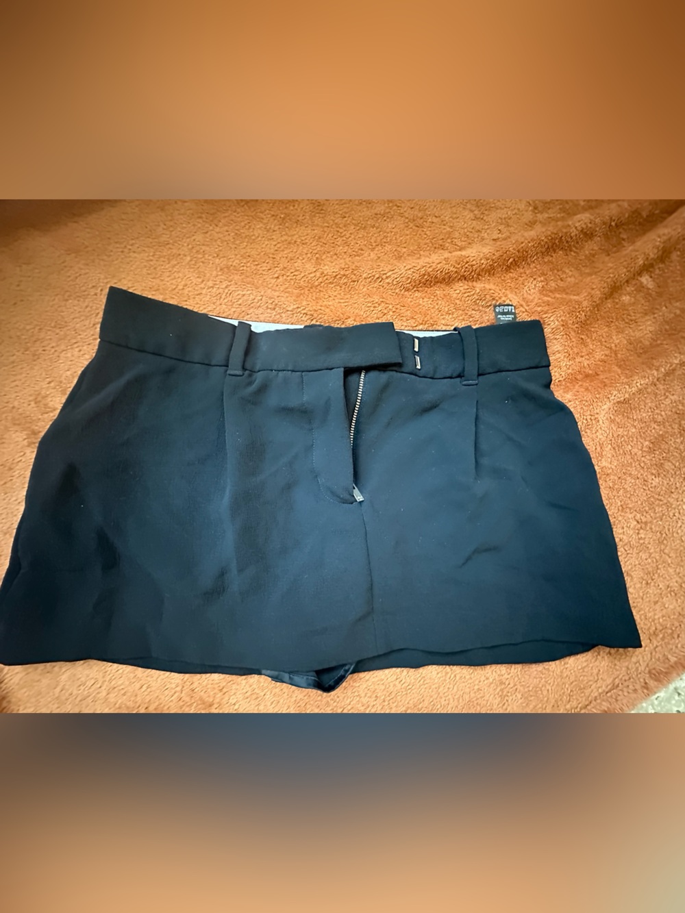 Wilfred Black Tailored Skort with Front Zip